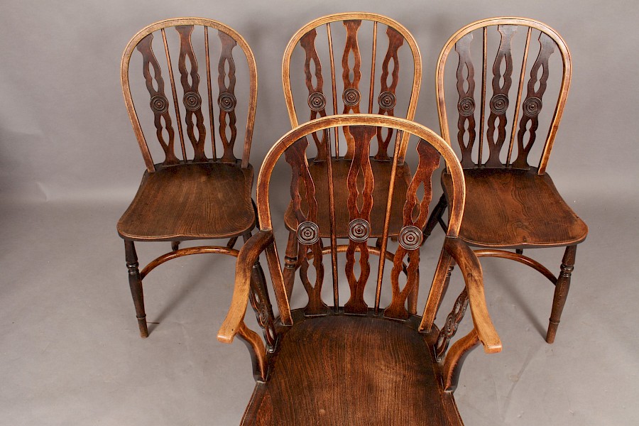 Set of Four Thames Valley Kitchen Chairs "Prior Type"