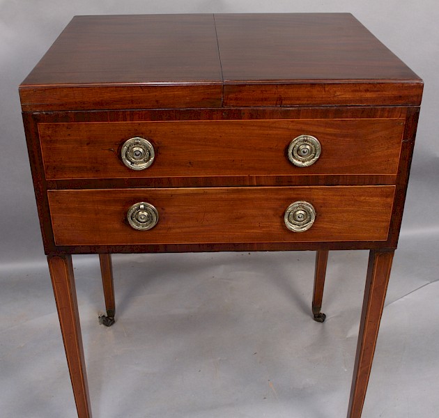 Georgian Gentlemans Dressing Chest