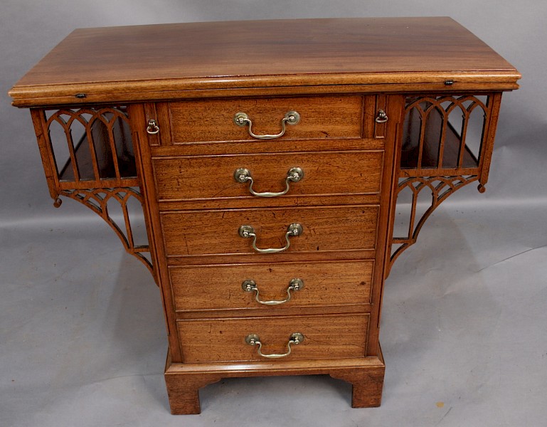 Very unusual Writing Chest