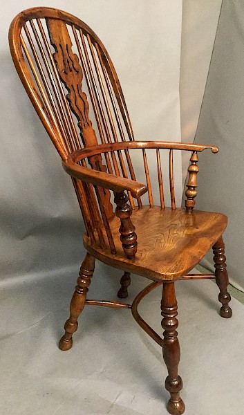 Worksop Yew Wood Windsor Chair