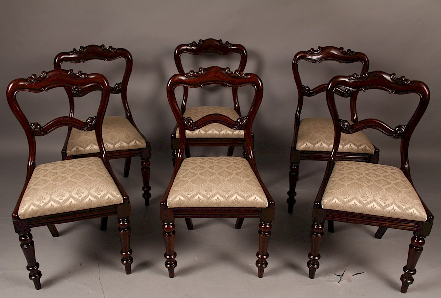 Good Set of  six Early Victorian Dining Chairs