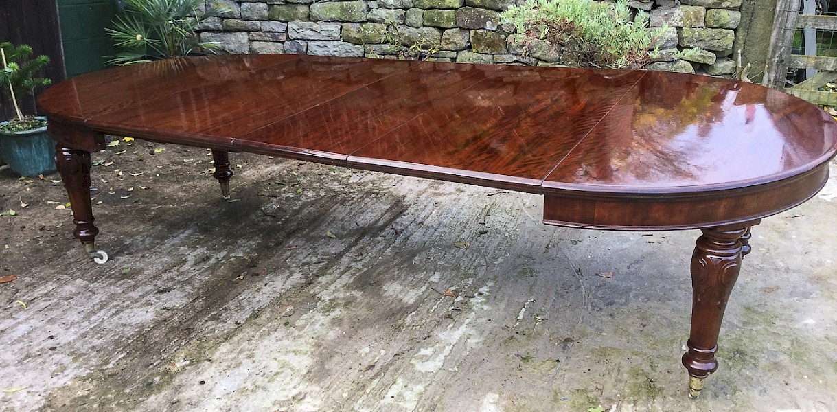 Victorian Mahogany Extending Dining Table seat 12