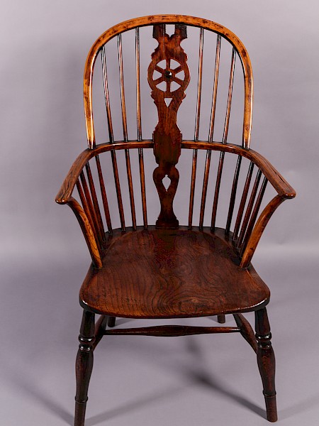 Thames Valley Windsor Chair Wheel back spat