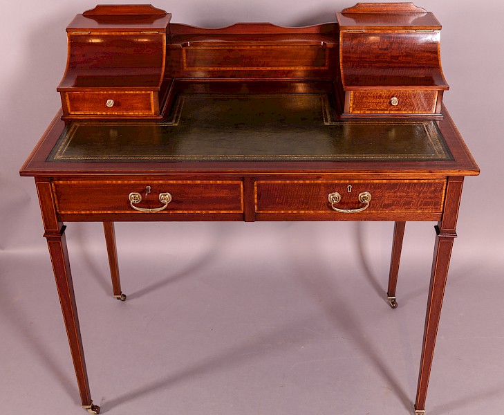 Quality late Victorian Ladies Writing Desk Mahogany with Inlay