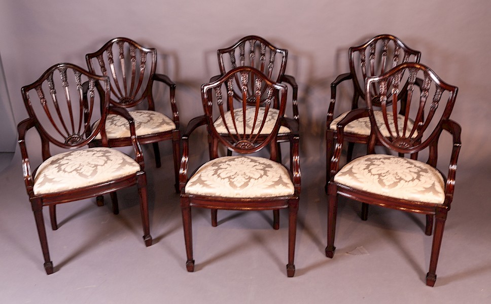Set of 6 Mahogany Dining Chairs with Arms Waring and Gillow