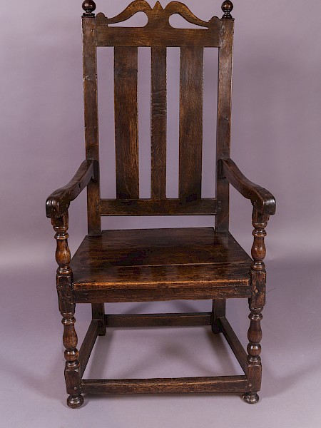 Early 18th century Oak armchair
