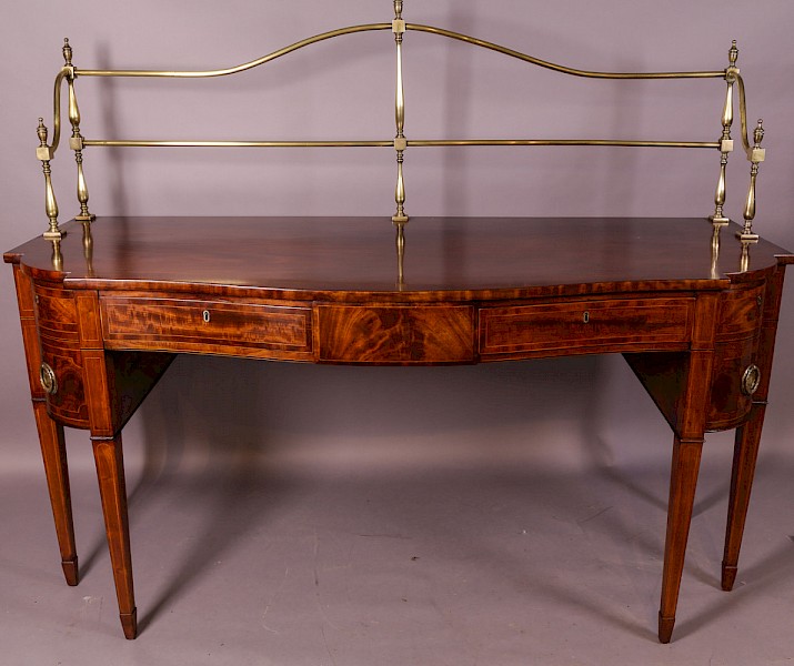 Fine Georgian Mahogany Sideboard c 1780