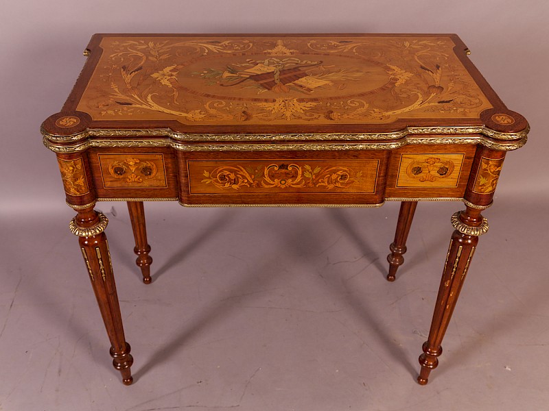 A Stunning French Games Table with Marquetry Inlay of the finest quality,
