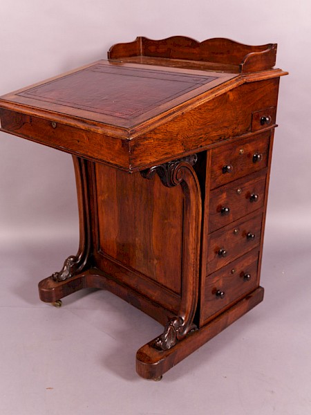 Victorian Rosewood Davenport