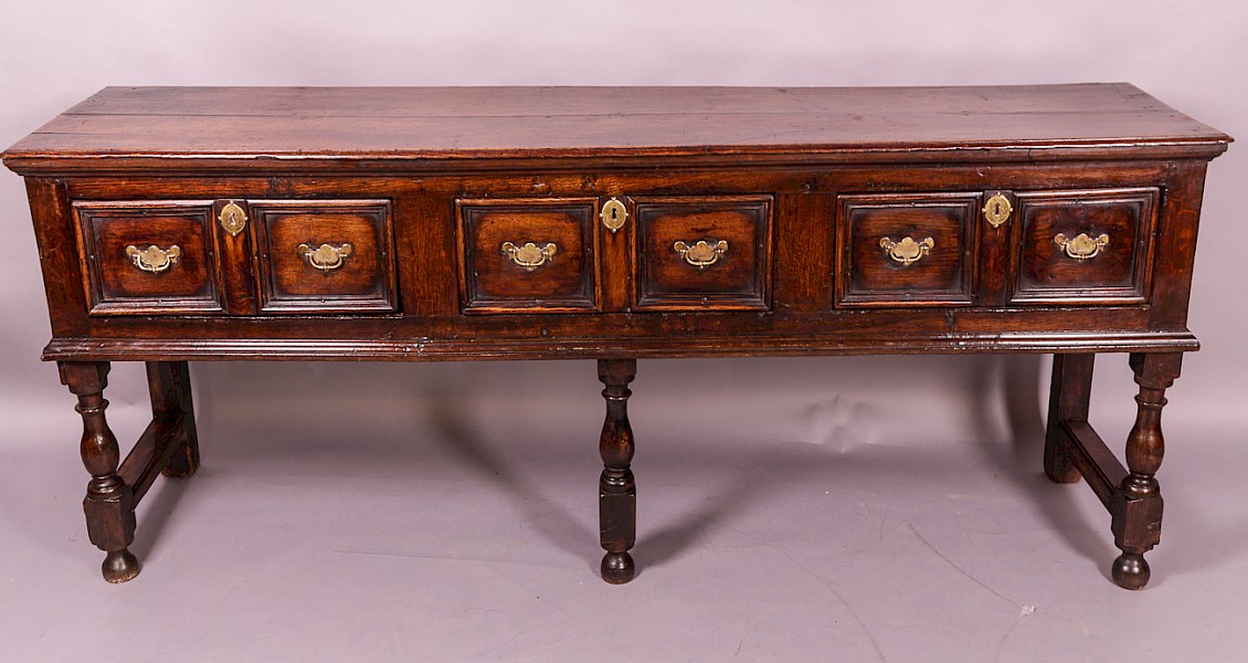 Early Serving Dresser in Oak