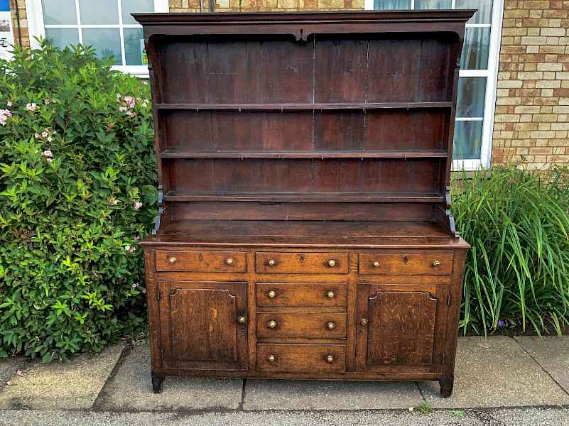 A Georgian Welsh Dresser in Oak great colour