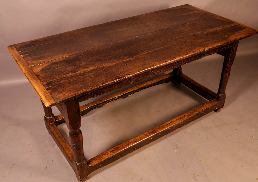 17th century Refectory Table in Oak