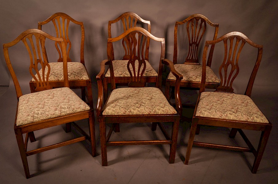 A Set of 6 Georgian Dining chairs  Hepplewhite