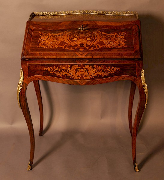 Good Quality Ladies Desk inlaid