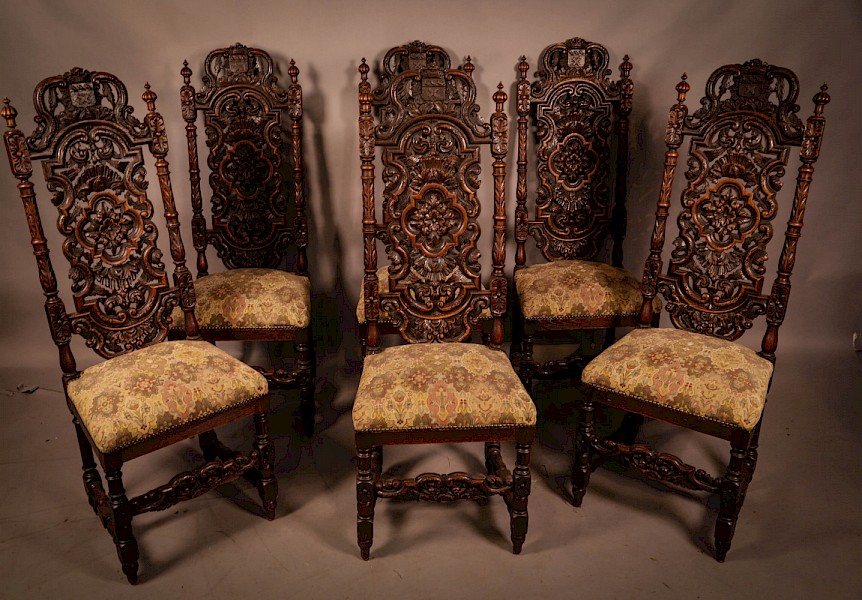A Set of 6 Victorian High Back Dining Chairs in Oak