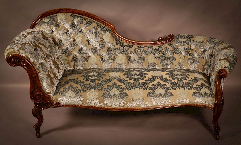 A Good Mid 19th century Chaise Lounge
