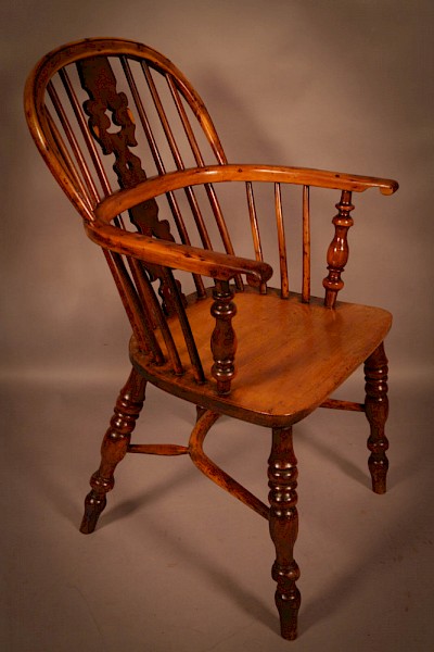 A Yew Wood Windsor Chair, Best Model by Allsop Worksop Nottinghamshire